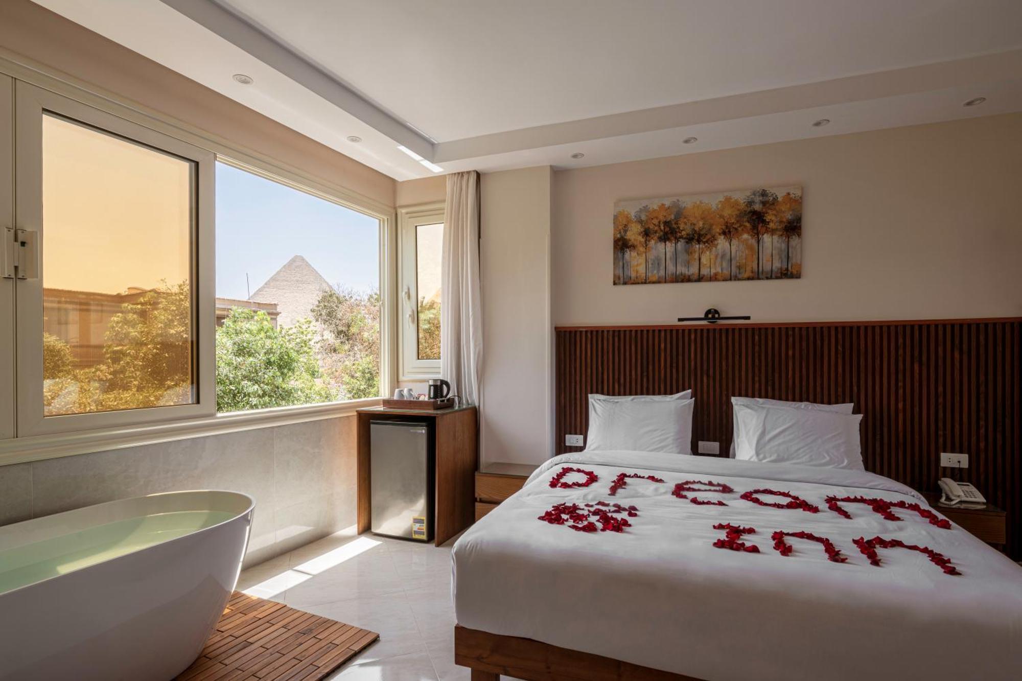 Dream Inn Pyramids View Kafrat al Jabal Exterior photo